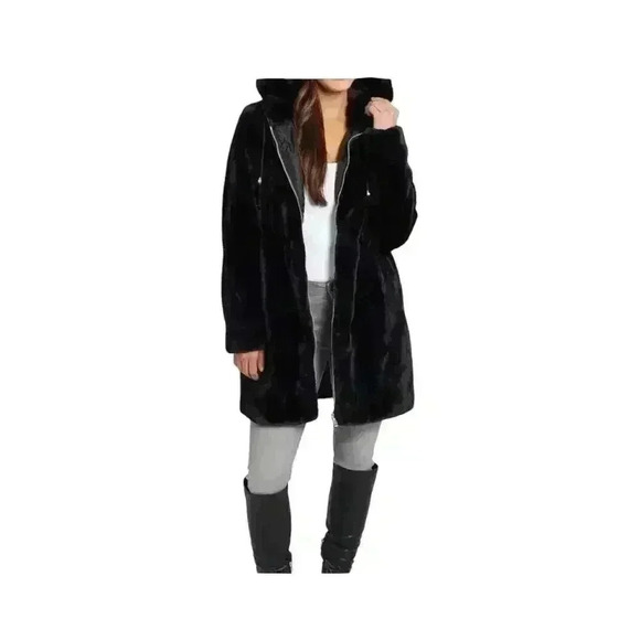NWT Love Token - Women Faux Fur Zip Jacket With Pockets And Hoodie. - Picture 1 of 7